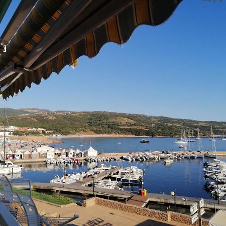 Ferienwohnung Fronte Mare Bella Vista Isola Rossa Exterior foto